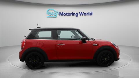 MINI Electric Hatch