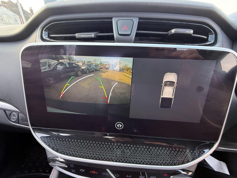 MAXUS T90EV