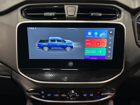 MAXUS T90EV